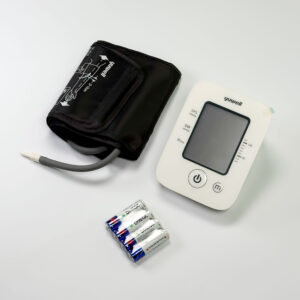 Yuwell-Digital-Blood-Pressure-Monitor-YE660D-familycare-2-jpg