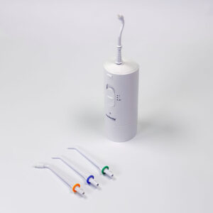 Believia-Portable-Oral-Irrigator-4-familycare